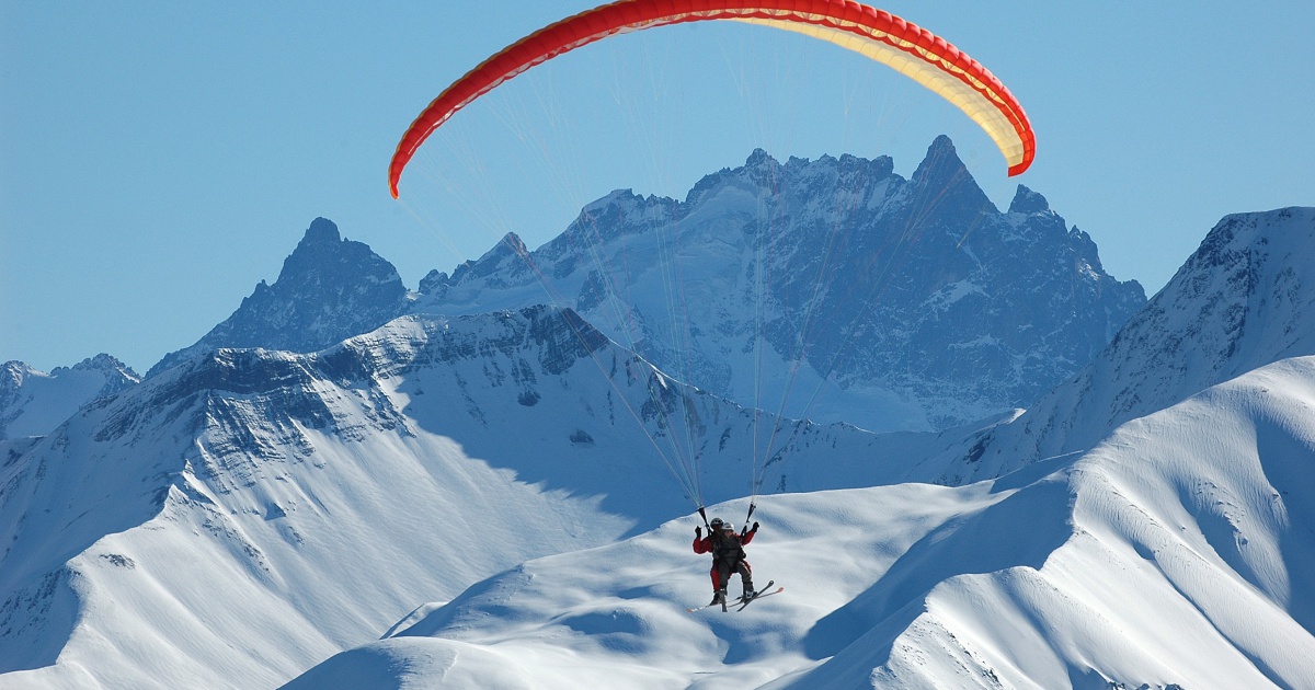 parapente_corbier_tourimse-min-1200x630